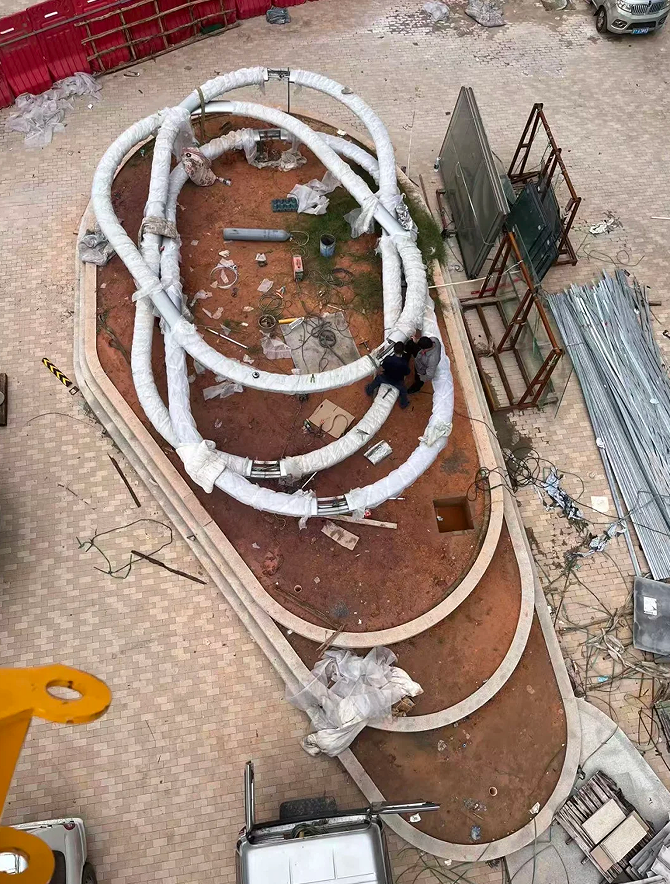 大型镜面不锈钢莫比乌斯环雕塑 户外广场抽象环形景观雕塑定制(图4)