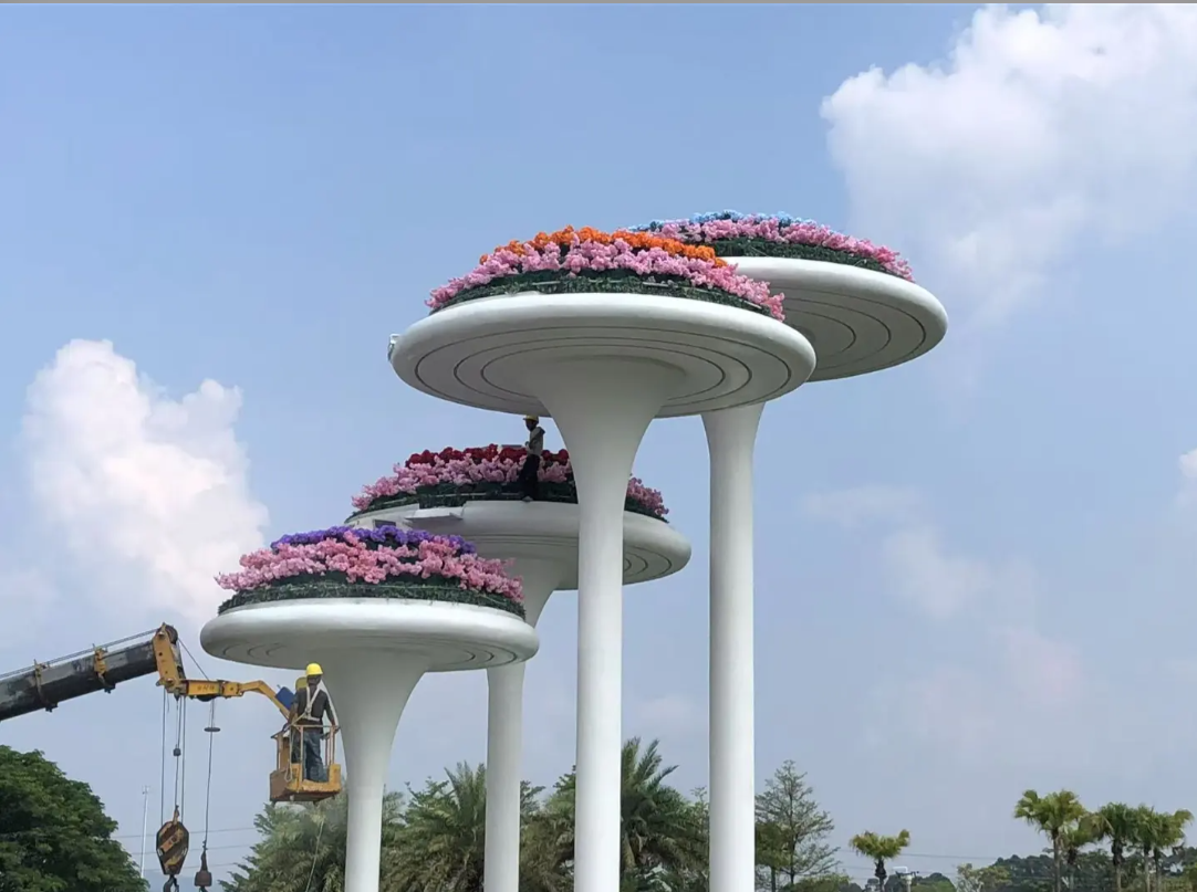 大型蘑菇伞造型景观廊架雕塑 户外白色异形钢结构花架雕塑定制(图2)