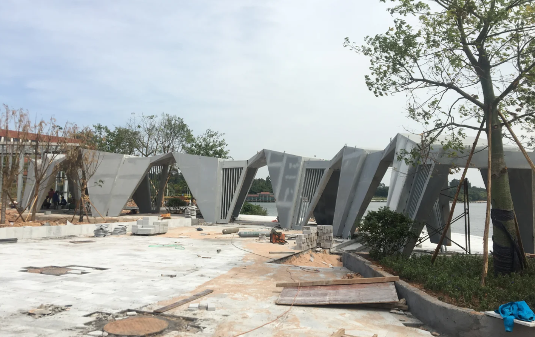 佛山大学仙溪校区廊架(图2)