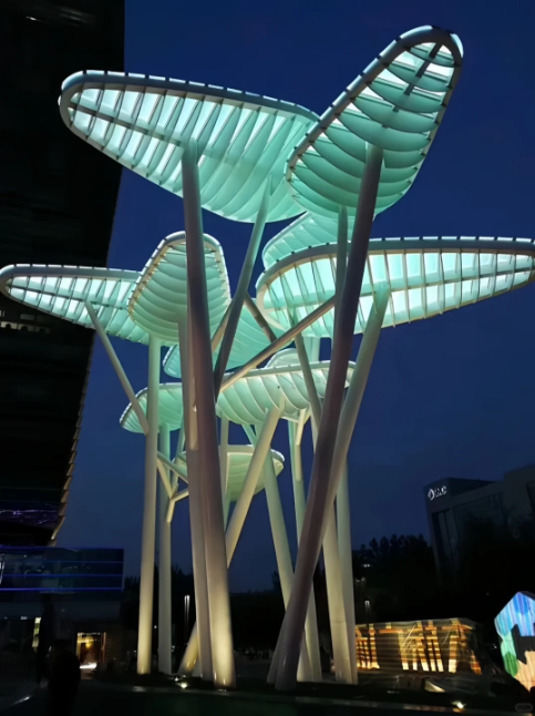 不锈钢树状艺术装置｜自然形态融入城市空间(图4)
